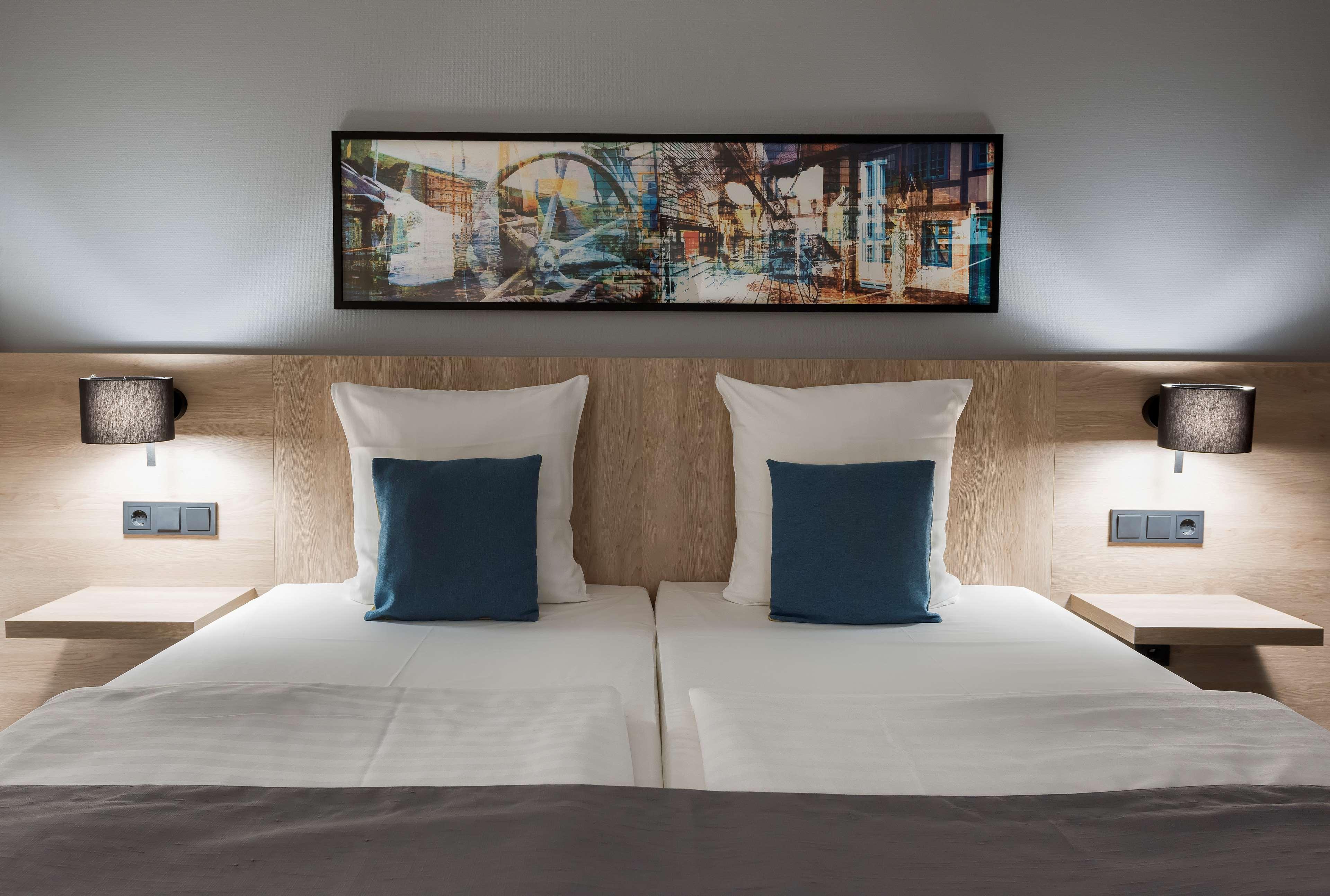 Ramada By Wyndham Flensburg City Экстерьер фото