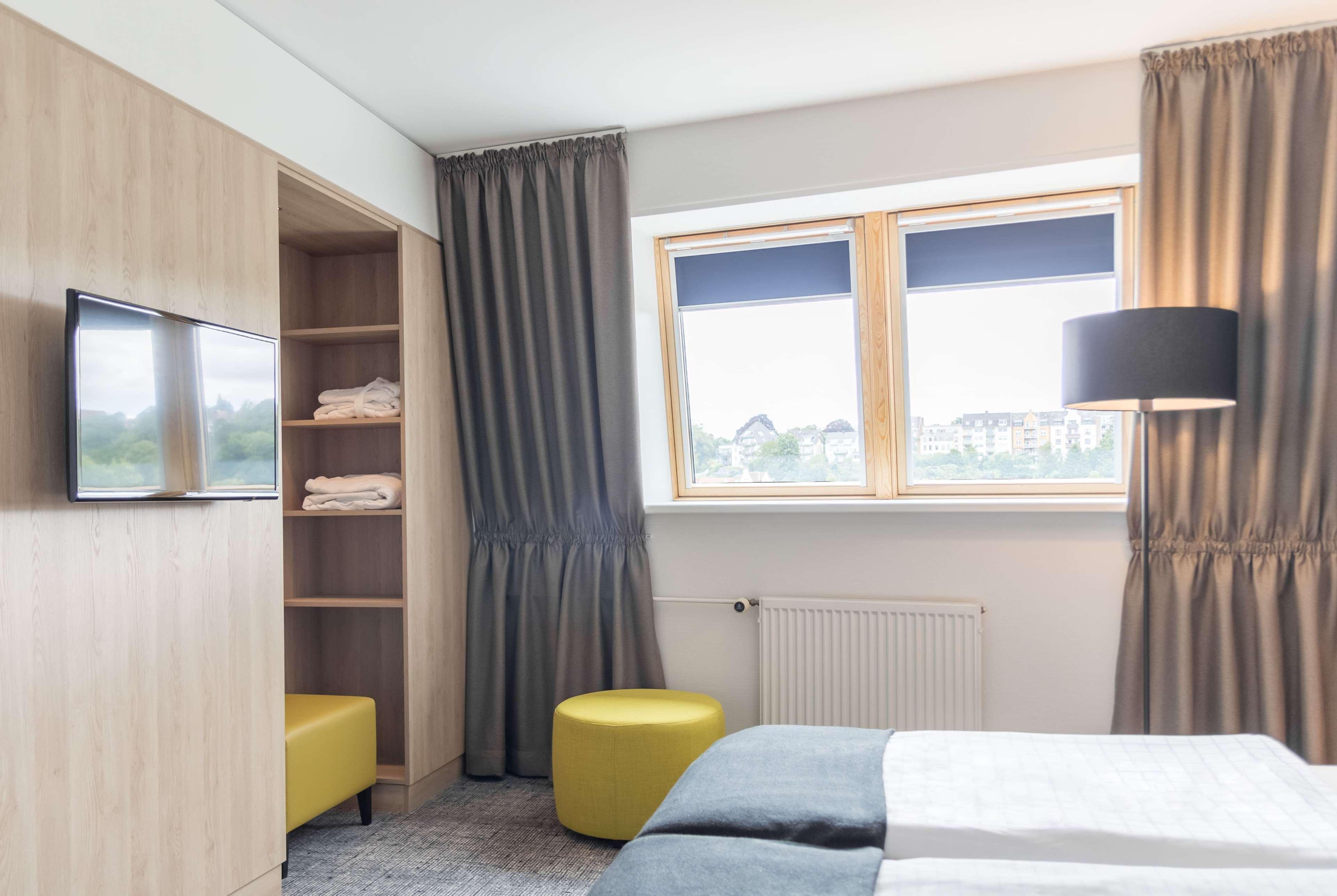 Ramada By Wyndham Flensburg City Экстерьер фото