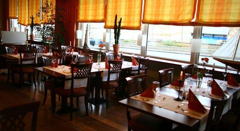 Ramada By Wyndham Flensburg City Ресторан фото